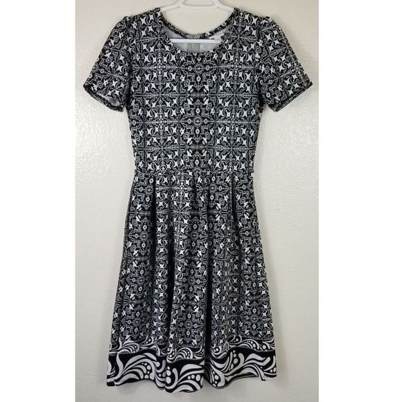 LuLaRoe Dresses & Skirts - LulaRoe Geographic Black White Design Sz S